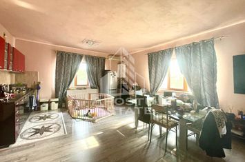 Apartament 3 camere, spatios, cu terasa si garaj, zona Bujac anunturi imobiliare Arad