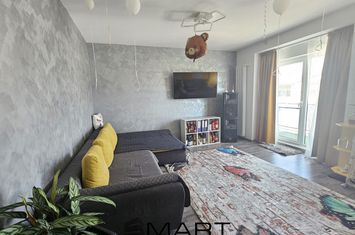 Apartament 3 camere de vanzare RULMENTUL - Brasov anunturi imobiliare Brasov