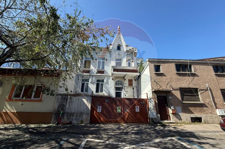 DE ÎNCHIRIAT: Casă/Vilă spațioasă  8 camere  Zona Gara de Nord anunturi imobiliare Bucuresti