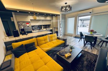 Apartament 3 camere de vanzare CLUJ-NAPOCA - Cluj anunturi imobiliare Cluj