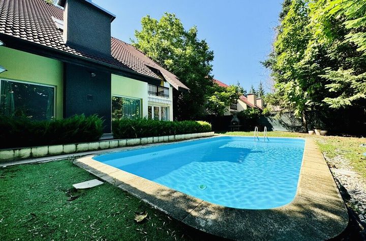 Vila cu piscina, complex rezidential, Iancu Nicolae anunturi imobiliare Bucuresti