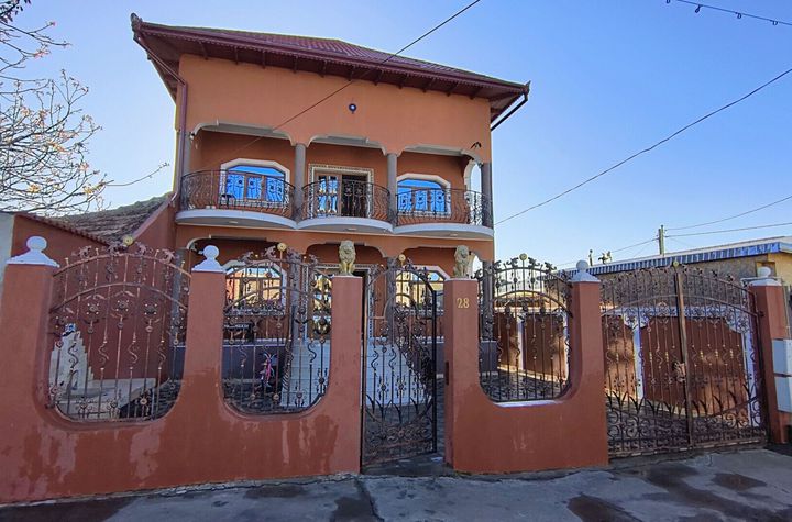 Medgidia | Casă cu 5 camere spațioasă anunturi imobiliare Constanta