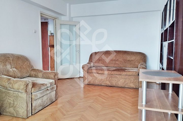 Apartament cu 2 camere, decomandat in zona Decebal Oradea anunturi imobiliare Bihor