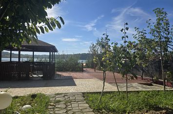 Vanzare apartament Snagov, teren, ponton, lac anunturi imobiliare Bucuresti