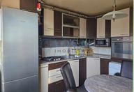 103.000 €, Garsonieră