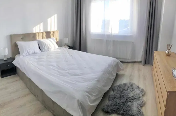 Apartament 2 camere de inchiriat JUDETEAN - Brasov anunturi imobiliare Brasov