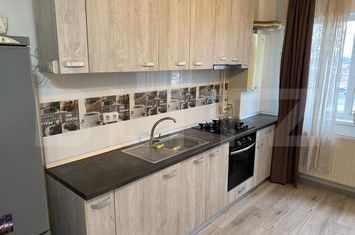 Apartament 3 camere de vanzare BACIU - Cluj anunturi imobiliare Cluj