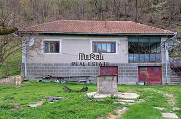 Casă - 3 camere de vanzare BUCURESCI - Hunedoara anunturi imobiliare Hunedoara
