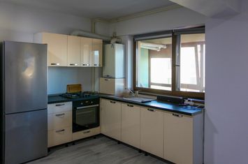 Apartament 3 camere de vanzare TOMIS PLUS - Constanta anunturi imobiliare Constanta