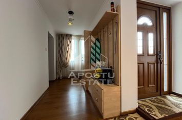 Casa la curte comuna zona Odobescu, doar 4 locatari, gradina proprie anunturi imobiliare Timis