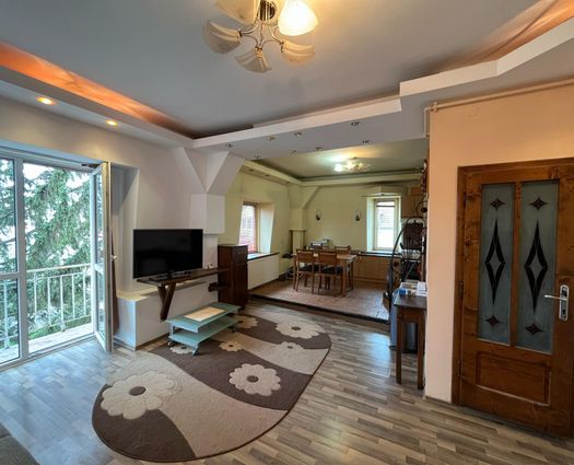 Apartament 3 camere Terezian, 63 mp