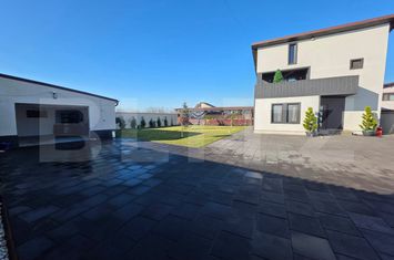 Vilă - 5 camere de vanzare TARGOVISTE - Dambovita anunturi imobiliare Dambovita
