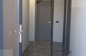 Casă - 4 camere de vanzare BERCENI - Bucuresti anunturi imobiliare Bucuresti