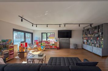 VILĂ DE LUX – STRADA SOFIA | DESIGN EXCLUSIV, DOTĂRI HIGH-TECH, PISCINĂ ȘI EFICIENȚĂ ENERGETICĂ MAXIMĂ anunturi imobiliare Bucuresti