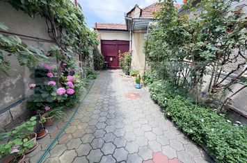 Casă - 4 camere de vanzare CUGIR - Alba anunturi imobiliare Alba