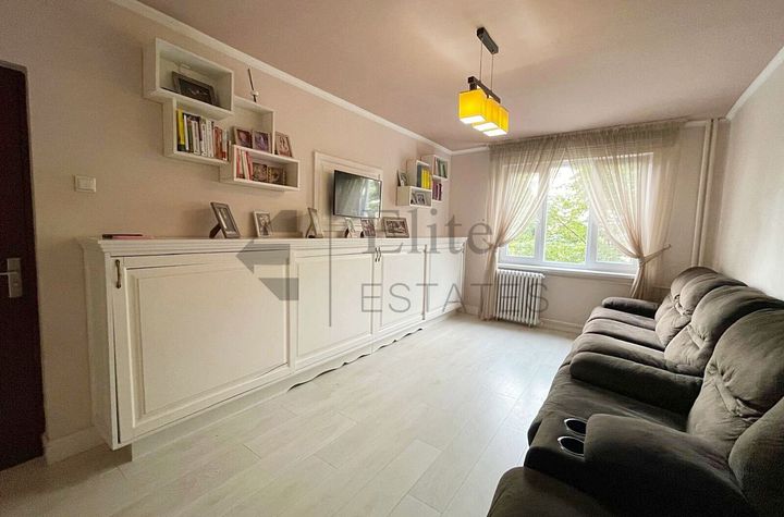Apartament 3 camere de vanzare | Zona Bulevardul Dacia anunturi imobiliare Bihor
