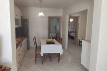Apartament mobilat 2 camere, Erateino, 74 mp anunturi imobiliare Grecia