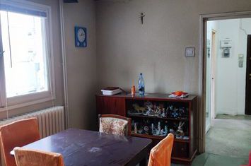 Vând apartament 4 camere zona Berceni-Grand Arena, Str. Dorohoi. anunturi imobiliare Bucuresti