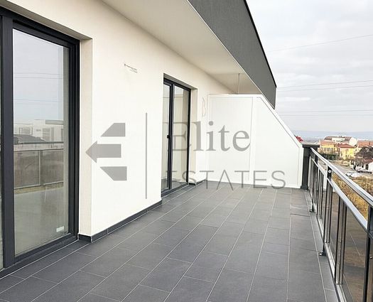 Garsonieră Sanmartin, 40 mp