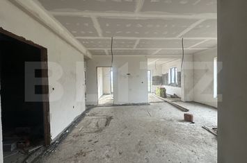 Casă - 4 camere de vanzare PAULESTI - Satu Mare anunturi imobiliare Satu Mare