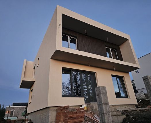 Vilă 5 cam Dealuri Oradea, 120 mp, P+1