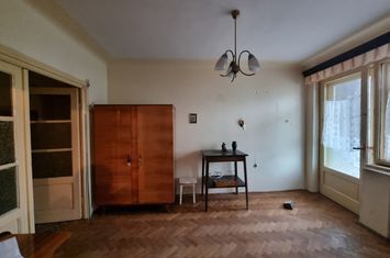 Apartament 2 camere de vanzare BACAU - Bacau anunturi imobiliare Bacau