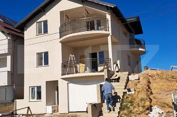 Vilă - 7 camere de vanzare SUCEAVA - Suceava anunturi imobiliare Suceava