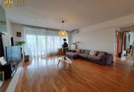 1.380 €, Apartament 3 camere