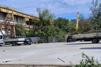 Teren betonat de inchiriat 1100 mp zona industriala Titan anunturi imobiliare Bucuresti