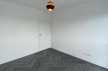 Apartament 3 camere de vanzare MIHAI VITEAZU - Sibiu anunturi imobiliare Sibiu