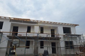 CASA INDIVIDUALA-3 CAM-METROU BERCENI anunturi imobiliare Bucuresti