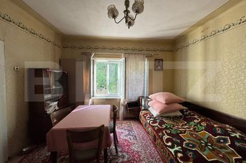 Vilă - 4 camere de vanzare ORASTIE - Hunedoara anunturi imobiliare Hunedoara