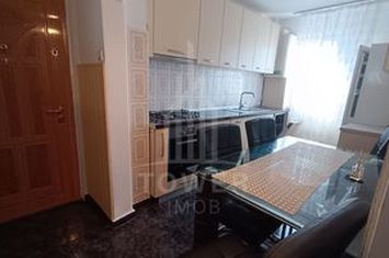 Apartament cu trei camere, Fratii Buzesti anunturi imobiliare Sibiu