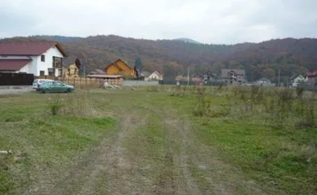 Cei care au realizat tranzacţii imobiliare cu caracter de continuitate, luaţi la verificat