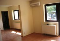 700 €, Apartament 2 camere