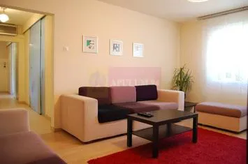 Vanzare apartament 4 camere -Vitan-Mall anunturi imobiliare Bucuresti