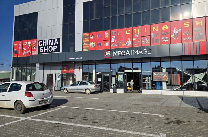 Stefanesti A3 Centura Spatiu 900mp cladire comerciala/birouri anunturi imobiliare Bucuresti