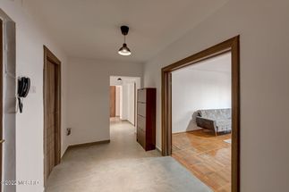 Apartament 4 camere de închiriat Bucuresti - 1 Mai