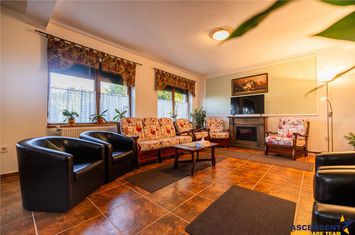 Casă - 10 camere de vanzare CENTRAL - Brasov anunturi imobiliare Brasov