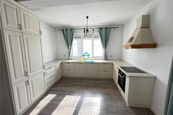 Apartament 4 camere de inchiriat IRIS - Cluj anunturi imobiliare Cluj