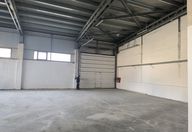 3.500 €, Spațiu industrial
