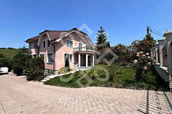 Casa de inchiriat in zona Dealuri, Oradea anunturi imobiliare Bihor