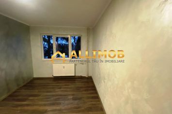 Apartament 2 camere de vanzare CINA - Prahova anunturi imobiliare Prahova