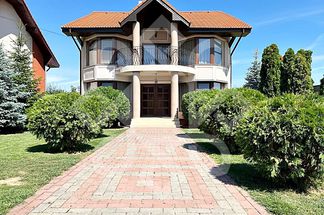 Vilă 5 cam de vânzare Bihor - Periferie