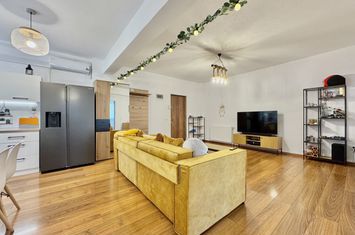 Apartament 3 camere de vanzare TURNISOR - Sibiu anunturi imobiliare Sibiu