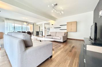 Apartament 4 camere, terasa, loc parcare dublu, Central Park anunturi imobiliare Bucuresti