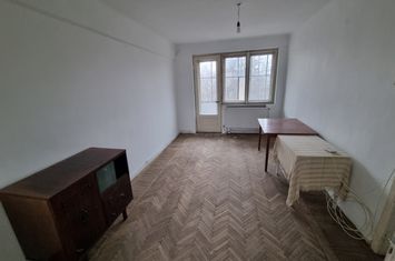 Apartament 2 camere de vanzare BACAU - Bacau anunturi imobiliare Bacau