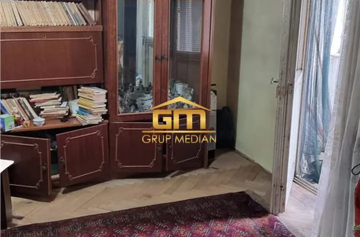 Apartament 2 camere de vanzare OSTROVENI - Valcea anunturi imobiliare Valcea