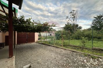 Casă  cu 5 camere de vânzare in Apos anunturi imobiliare Sibiu
