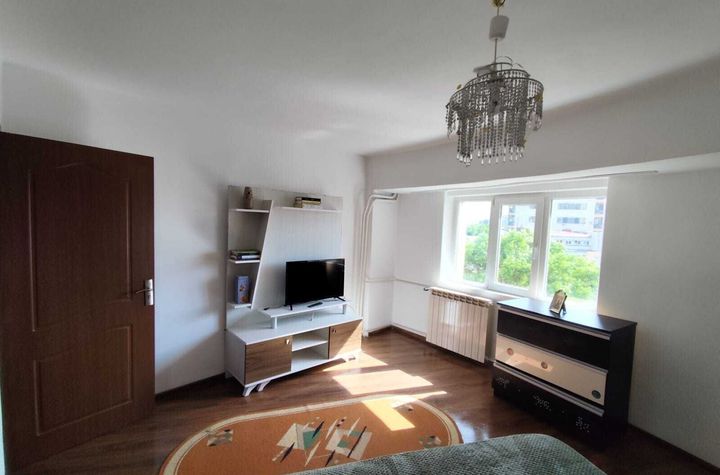 Alba Iulia Decebal apartament 2 camere anunturi imobiliare Bucuresti